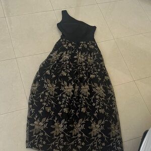 Elegant Black and Gold Floral One-Shoulder Dress